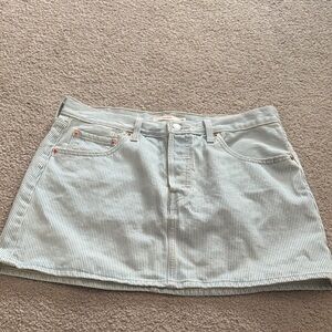 Levi’s Icon Skirt Striped Denim Mini size 30